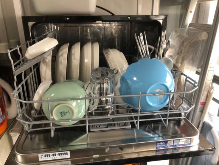 洗碗机消毒柜里不能放竹筷子