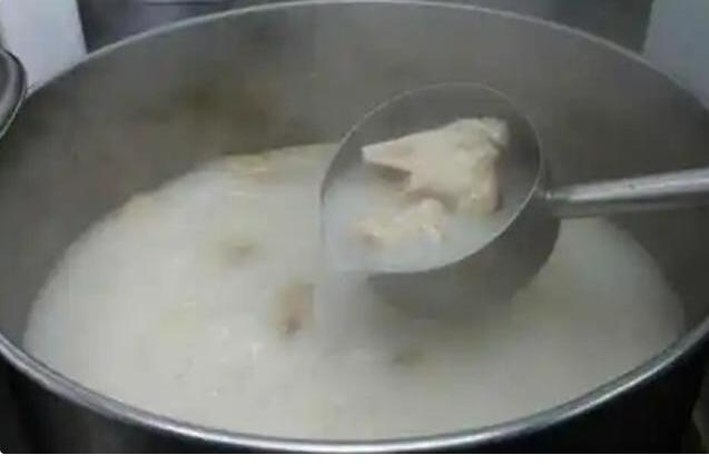 粉汤的骨头汤的做法