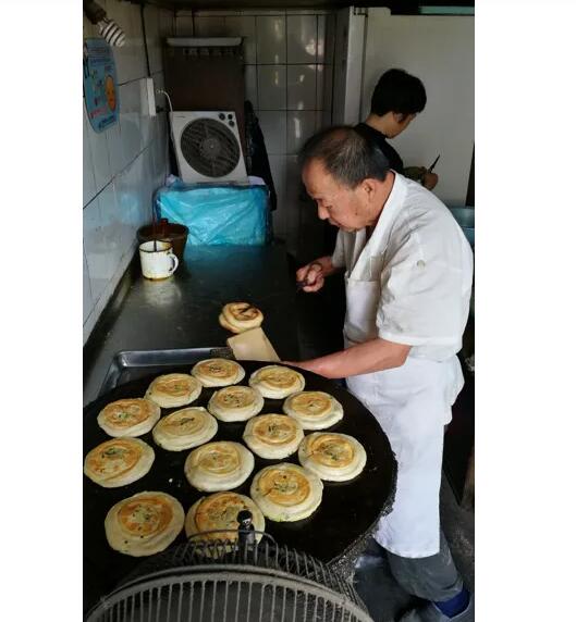 上海葱油饼1